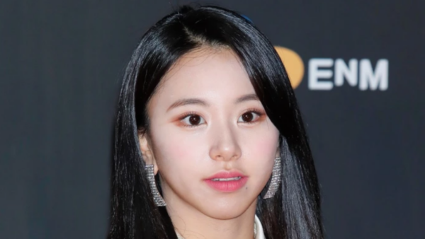 Chaeyoung of Twice apologizes for wearing a Swastika symbol days after wearing a QAnon shirt 2023 4