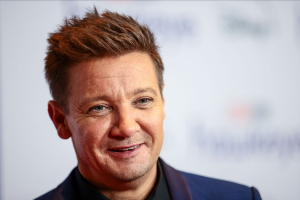 After snow plow accident, Jeremy Renner signed “I’m sorry” to family 2023