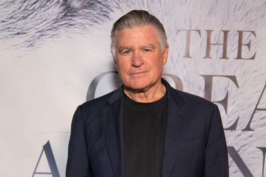 The 'Hair' and 'Everwood' actor Treat Williams died in a motorcycle accident in Vermont 2023 3