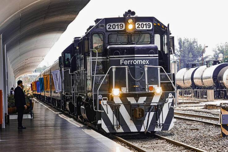 8 Bucket List Train Rides You Should Take at Least Once in Your Life 3 8 Bucket List Train Rides You Should Take at Least Once in Your Life 3